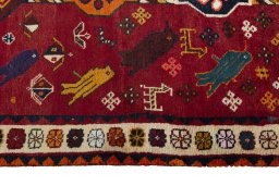 Central medallion detail of 2000s Persian Gabbeh rug from Iran / Persia