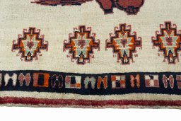 Central medallion detail of 2000s Persian Gabbeh rug from Iran / Persia