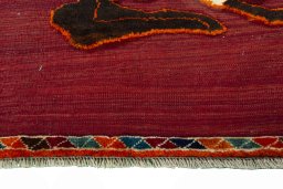 Central medallion detail of 2000s Persian Gabbeh rug from Iran / Persia