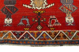 Central medallion detail of 2000s Persian Gabbeh rug from Iran / Persia