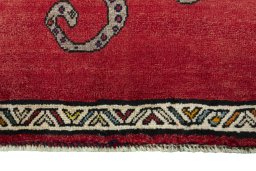 Central medallion detail of 2000s Persian Gabbeh rug from Iran / Persia