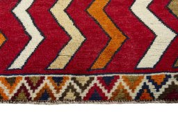 Central medallion detail of 2000s Persian Gabbeh rug from Iran / Persia