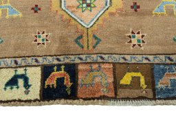 Central medallion detail of 2000s Persian Gabbeh rug from Iran / Persia