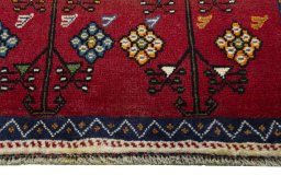 Central medallion detail of 2000s Persian Gabbeh rug from Iran / Persia