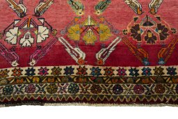 Central medallion detail of 2000s Persian Gabbeh rug from Iran / Persia