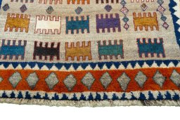 Central medallion detail of 2000s Persian Gabbeh rug from Iran / Persia