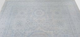 Backside of handmade New Mamluk rug showing knot structure and weave density