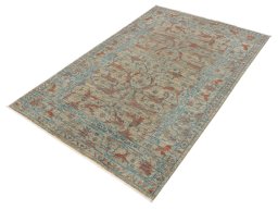 Close-up detail of New Farahan rug from Pakistan showing Wool weave