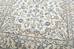 Close-up detail of 2000s Kashan rug from Iran / Persia showing Wool weave