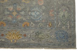 Full view of New Mahli rug from Pakistan, 246 × 170 cm in Gray tones