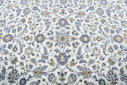 Central medallion detail of 2000s Kashan rug from Iran / Persia