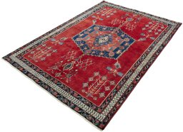 Corner detail of 2000s Sirjan rug showing border pattern and Wool pile