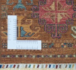 Corner detail of New Samarkand rug showing border pattern and Wool pile
