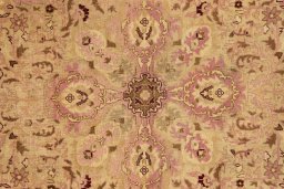 Close-up detail of 1920s Amritsar rug from India showing Wool weave