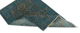 Central medallion detail of New Mamluk rug from Pakistan