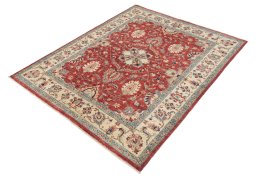 Close-up detail of New Farahan rug from Pakistan showing Wool weave