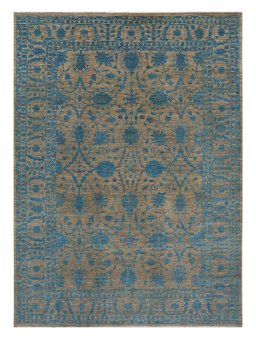 Full view of New Farahan rug from Pakistan, 377 × 272 cm in Gray tones
