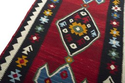 Surface texture of New Kilim Ghashghai rug with natural Wool and intricate pattern