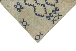 Backside of handmade New Kilim Traditional rug showing knot structure and weave density