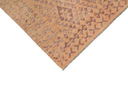 Backside of handmade New Kilim Traditional rug showing knot structure and weave density