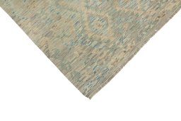 Backside of handmade New Kilim Traditional rug showing knot structure and weave density