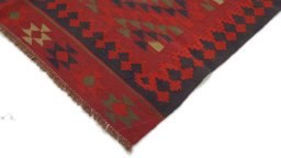 Backside of handmade New Kilim Traditional rug showing knot structure and weave density