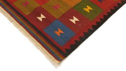 Backside of handmade New Kilim Traditional rug showing knot structure and weave density