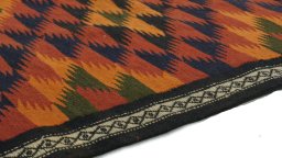 Backside of handmade New Kilim Traditional rug showing knot structure and weave density