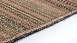 Central medallion detail of 1920s Kilim Traditional rug from Iran / Persia