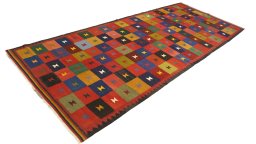 Corner detail of New Kilim Traditional rug showing border pattern and Wool pile