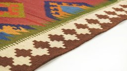 Central medallion detail of New Kilim Traditional rug from Iran / Persia