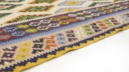 Central medallion detail of New Kilim Traditional rug from Iran / Persia