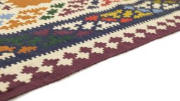 Central medallion detail of New Kilim Traditional rug from Iran / Persia