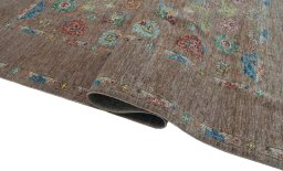 Close-up detail of New Farahan rug from Pakistan showing Wool weave