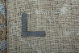 Close-up detail of 1950s Vintage rug from Pakistan showing Wool weave
