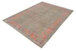 Close-up detail of New Farahan rug from Pakistan showing Wool weave