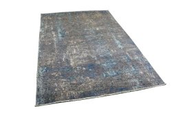 Corner detail of New Mahli rug showing border pattern and Wool pile