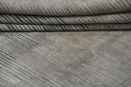Surface texture of New Mahli rug with natural Wool and intricate pattern