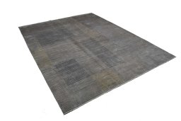 Corner detail of New Mahli rug showing border pattern and Wool pile