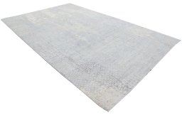 Corner detail of New Mahli rug showing border pattern and Wool pile