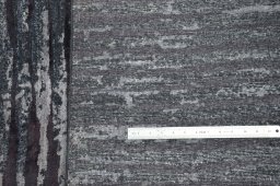 Surface texture of New Mahli rug with natural Wool and intricate pattern
