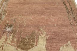 Backside of handmade New Mahli rug showing knot structure and weave density