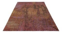 Corner detail of New Mahli rug showing border pattern and Wool pile