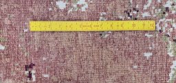 Corner detail of New Mahli rug showing border pattern and Wool pile