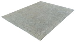 Surface texture of New Mahli rug with natural Wool and intricate pattern