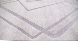 Close-up detail of New Mahli rug from Pakistan showing Mercesized Cotton weave
