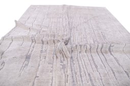 Backside of handmade New Mahli rug showing knot structure and weave density