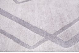 Corner detail of New Mahli rug showing border pattern and Mercesized Cotton pile