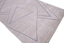 Full view of New Mahli rug from Pakistan, 316 × 209 cm in Gray tones