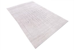 Corner detail of New Mahli rug showing border pattern and Mercesized Cotton pile